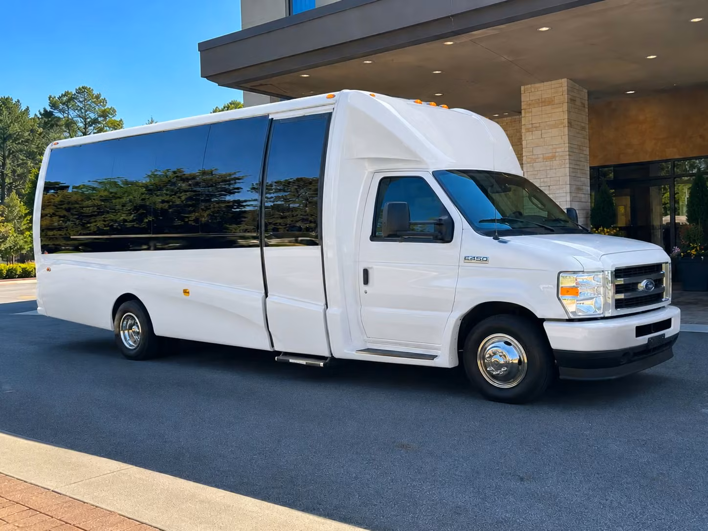 18 passenger minibus