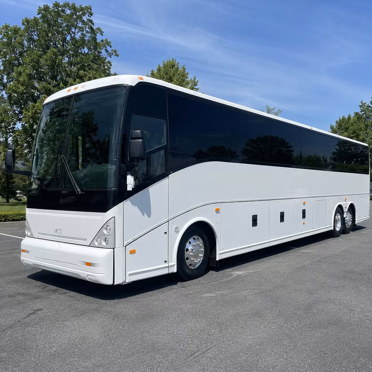 booking new bedford airport transfers for groups departing from new bedford regional airport