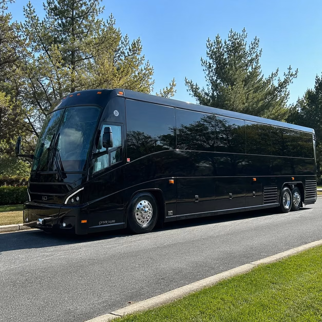 choosing the right bus for long distance travel from new bedford