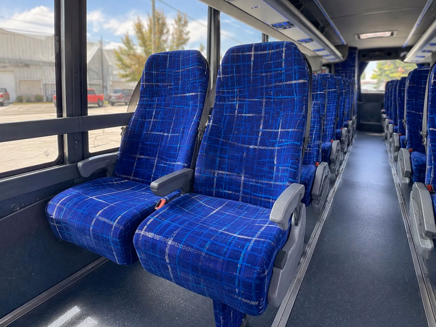 your guests deserve a comfortable ride to and from the reception